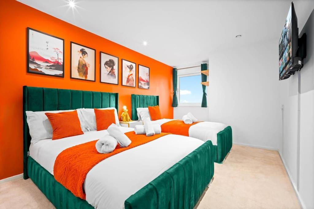 Top Floor City Centre Apartment - Sleeps 7 - 4 Beds - With Balcony And Parking - Smart Tv'S On Each Bedroom Wall - 5 Mins From Bullring, Selfridges, Moor Street Station - By Zena Stays Бирмингем Экстерьер фото